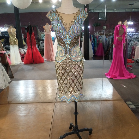 Dresses & Skirts - Homecoming dress